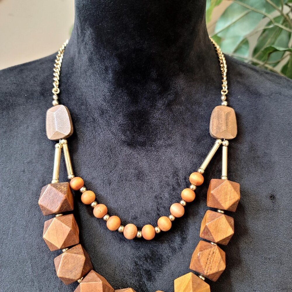VTG Womens Brown Wood Bead Geometric Cut Chunky Boho Necklace with Lobster Clasp - Picture 2 of 6